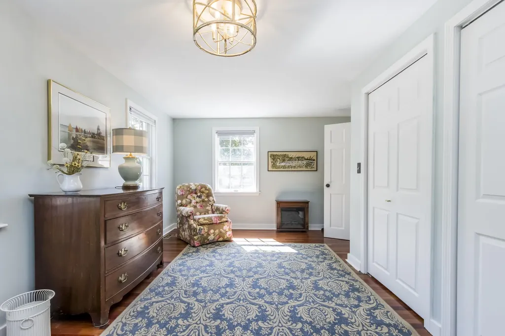 253 Black Point Road Scarborough ME 04074