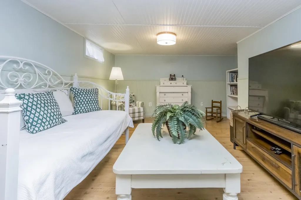 253 Black Point Road Scarborough ME 04074