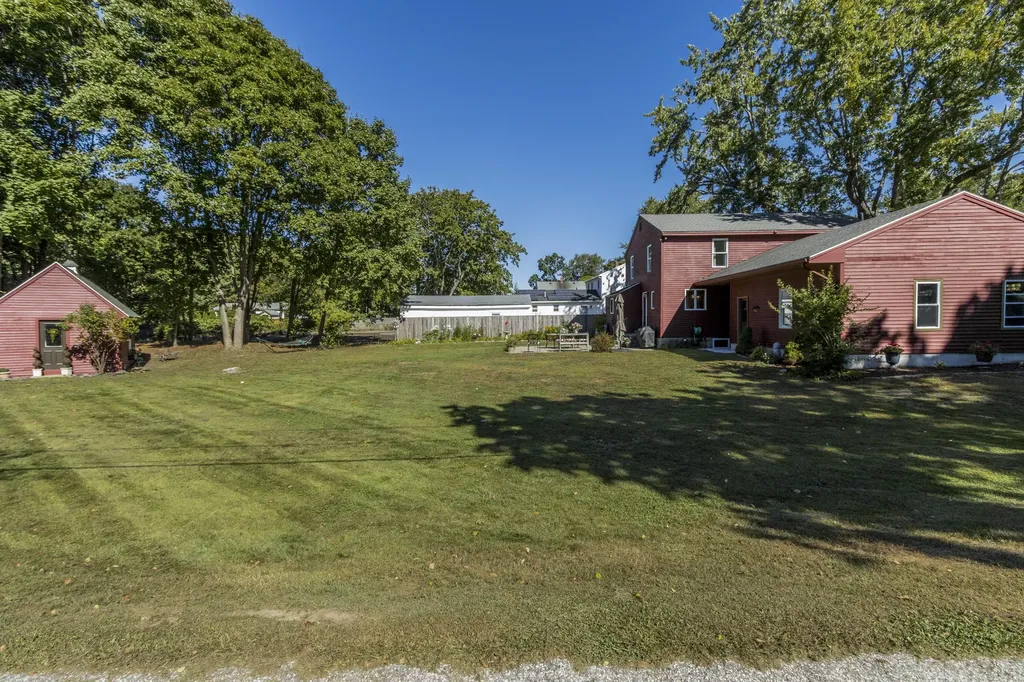 253 Black Point Road Scarborough ME 04074