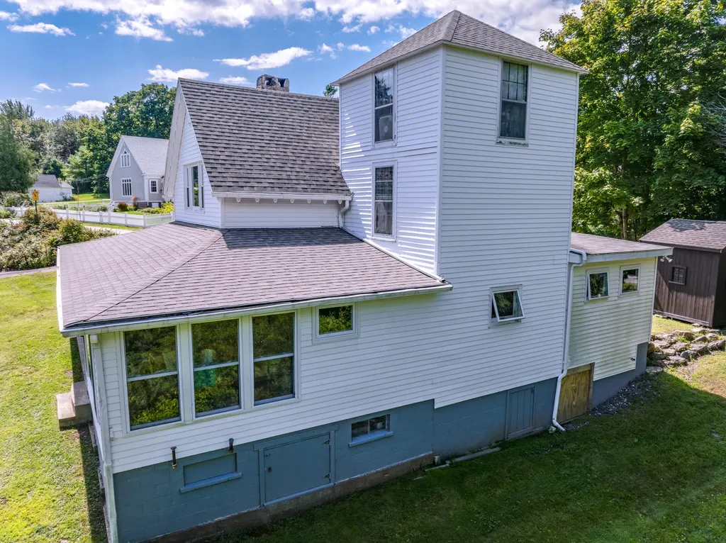 7 Leeman Road Harpswell ME 04079