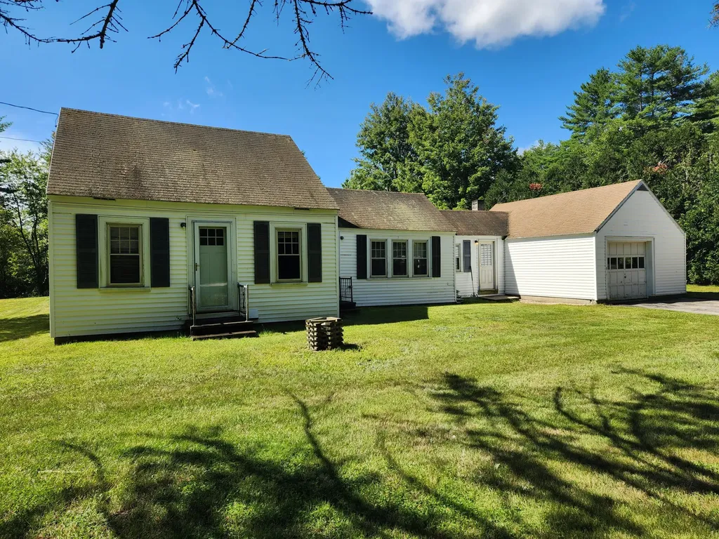388 Ossipee Trail Gorham ME 04038