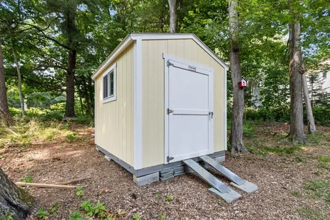 73 Candlebrook Lane South Portland ME 04106