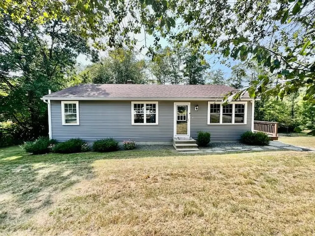 107 Knox Lane Berwick ME 03901
