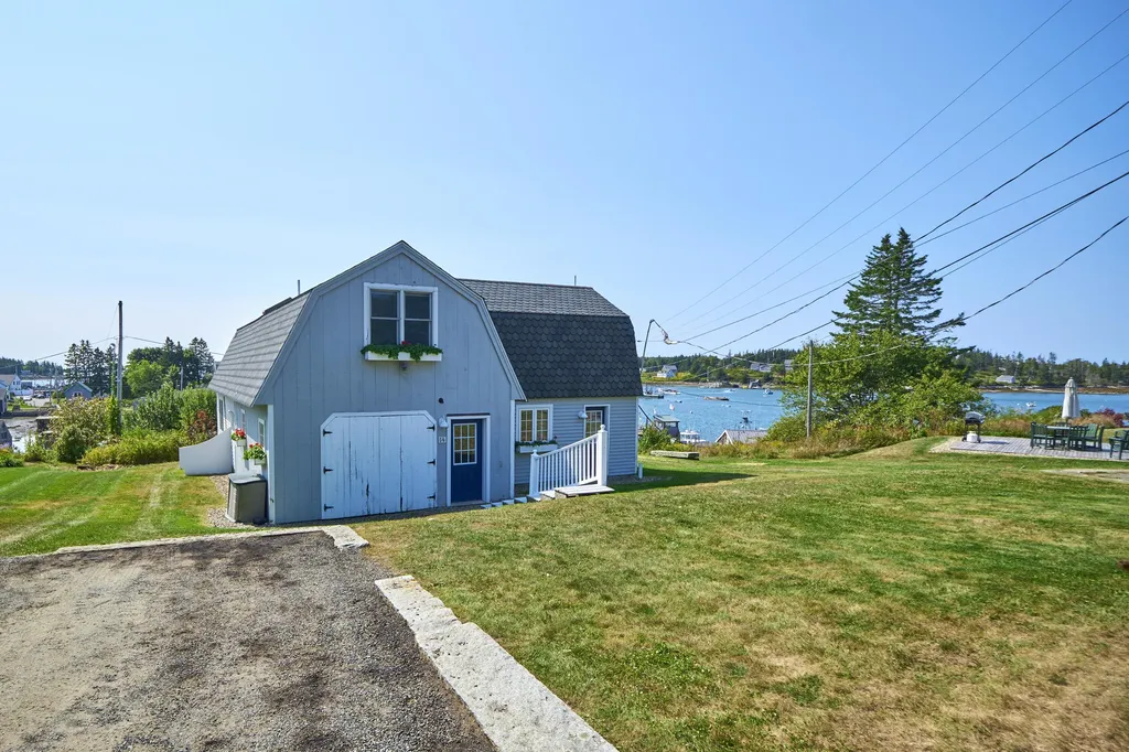 14 Raspberry Lane Saint George ME 04860