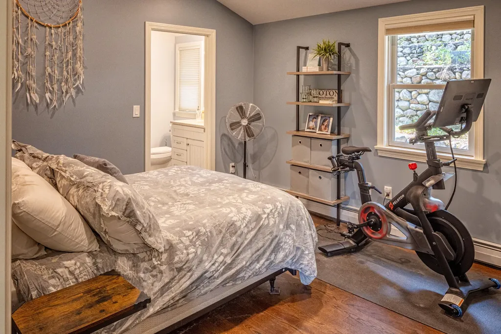 39 Pickeral Cove Road Lebanon ME 04027