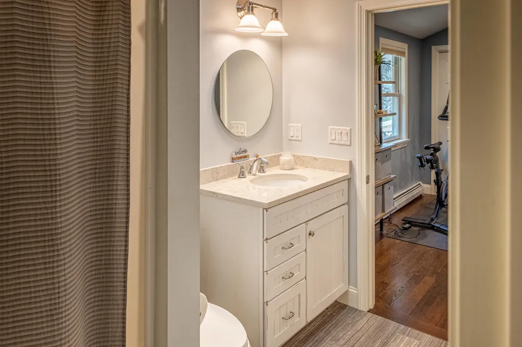 39 Pickeral Cove Road Lebanon ME 04027
