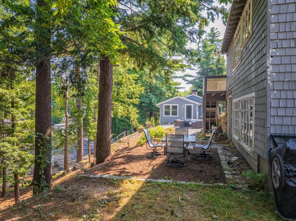 39 Pickeral Cove Road Lebanon ME 04027