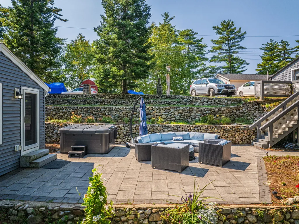 39 Pickeral Cove Road Lebanon ME 04027
