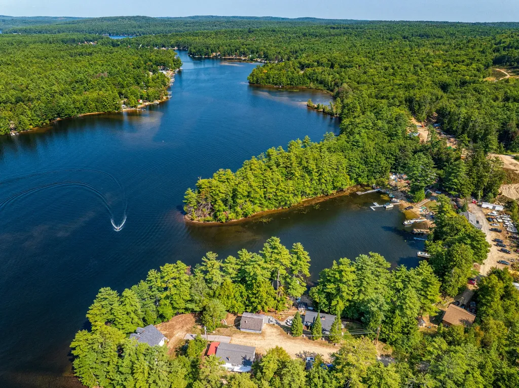 39 Pickeral Cove Road Lebanon ME 04027