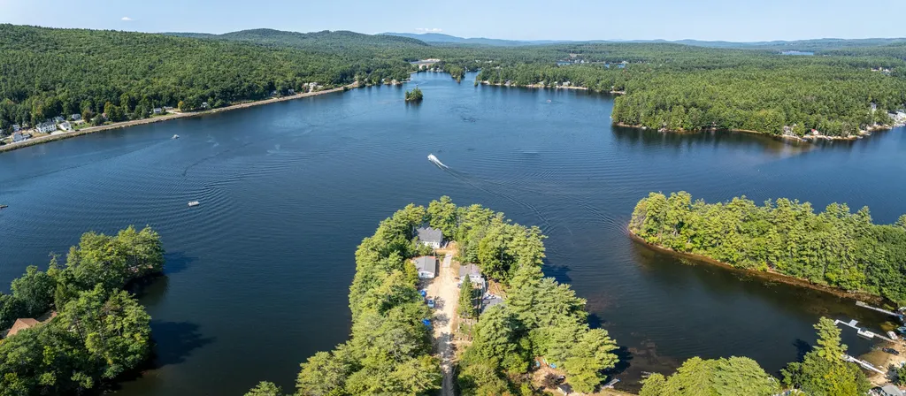 39 Pickeral Cove Road Lebanon ME 04027