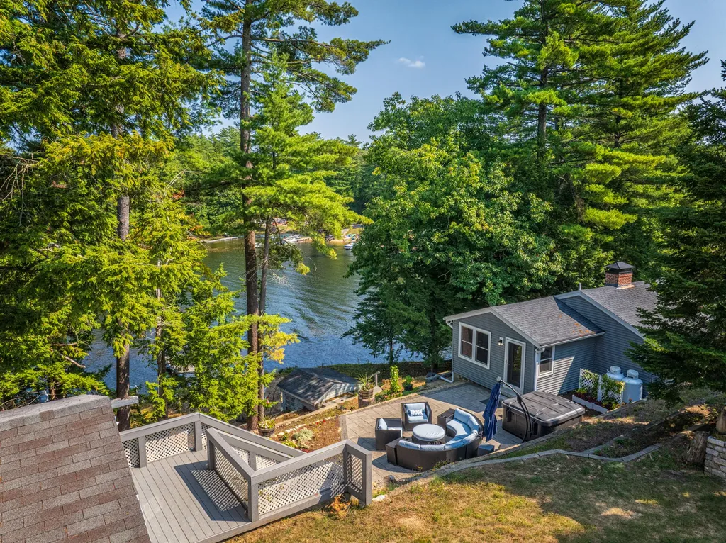 39 Pickeral Cove Road Lebanon ME 04027