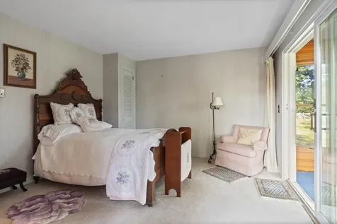 63 Bradley Hill Road Bristol ME 04558