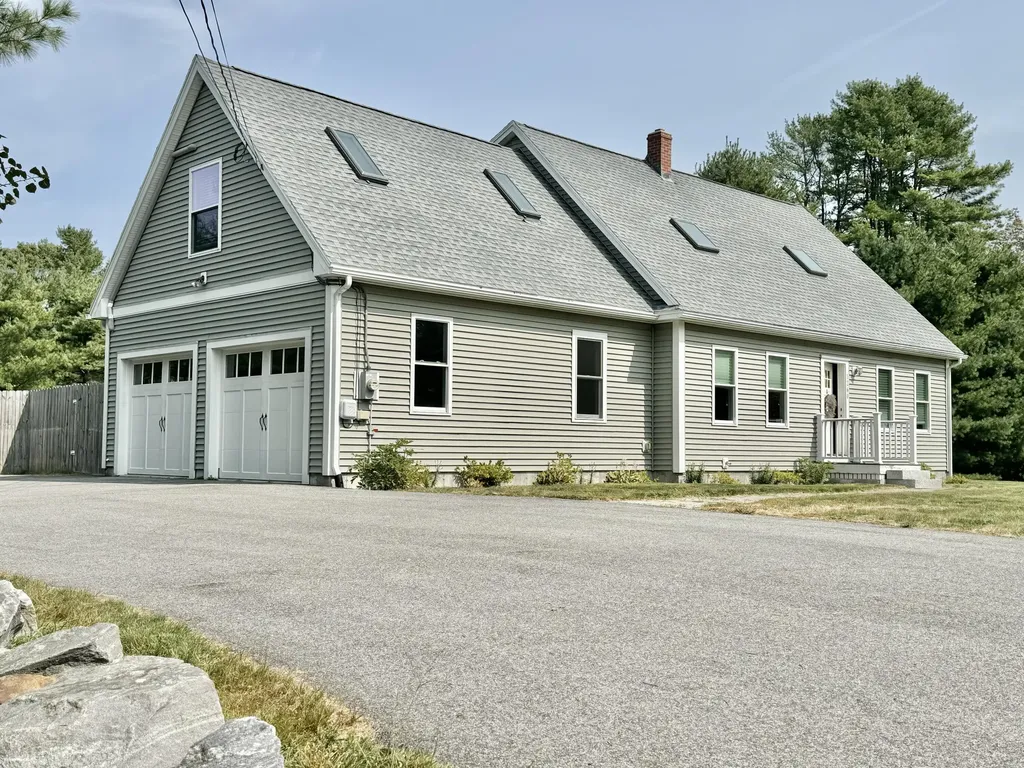 1260 Us Route 1 Freeport ME 04032