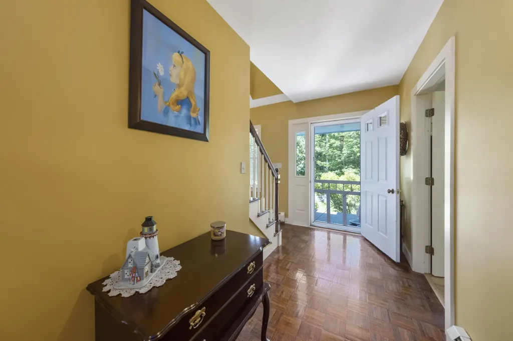 27 Pleasant Ridge Drive Camden ME 04843
