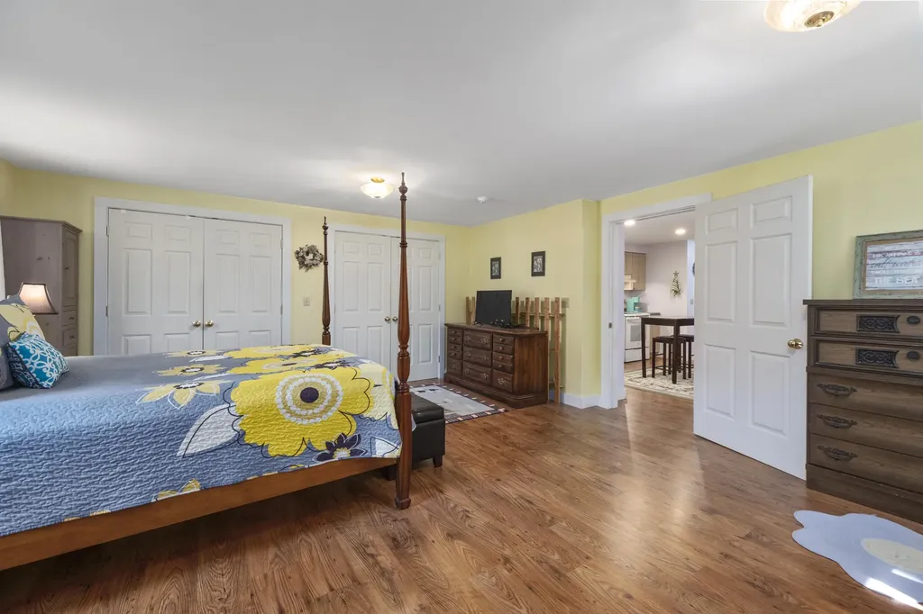27 Pleasant Ridge Drive Camden ME 04843