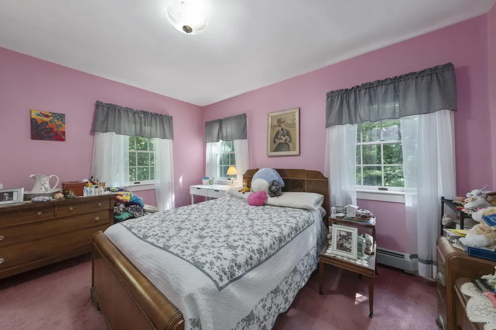 27 Pleasant Ridge Drive Camden ME 04843