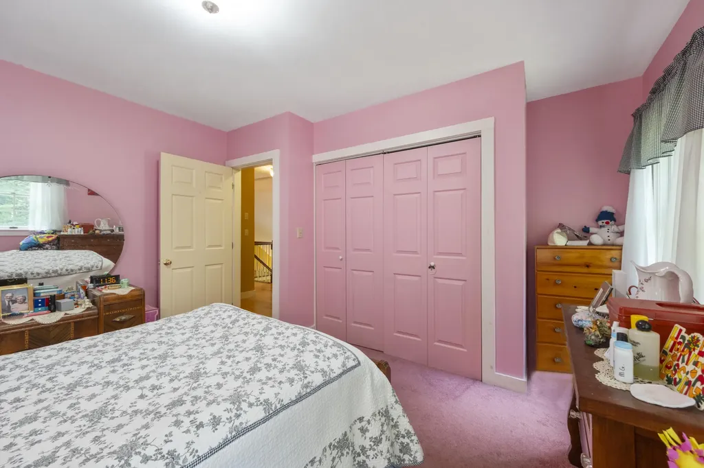 27 Pleasant Ridge Drive Camden ME 04843