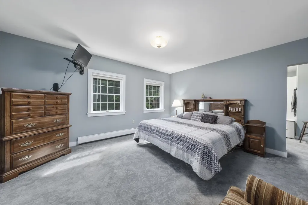 27 Pleasant Ridge Drive Camden ME 04843
