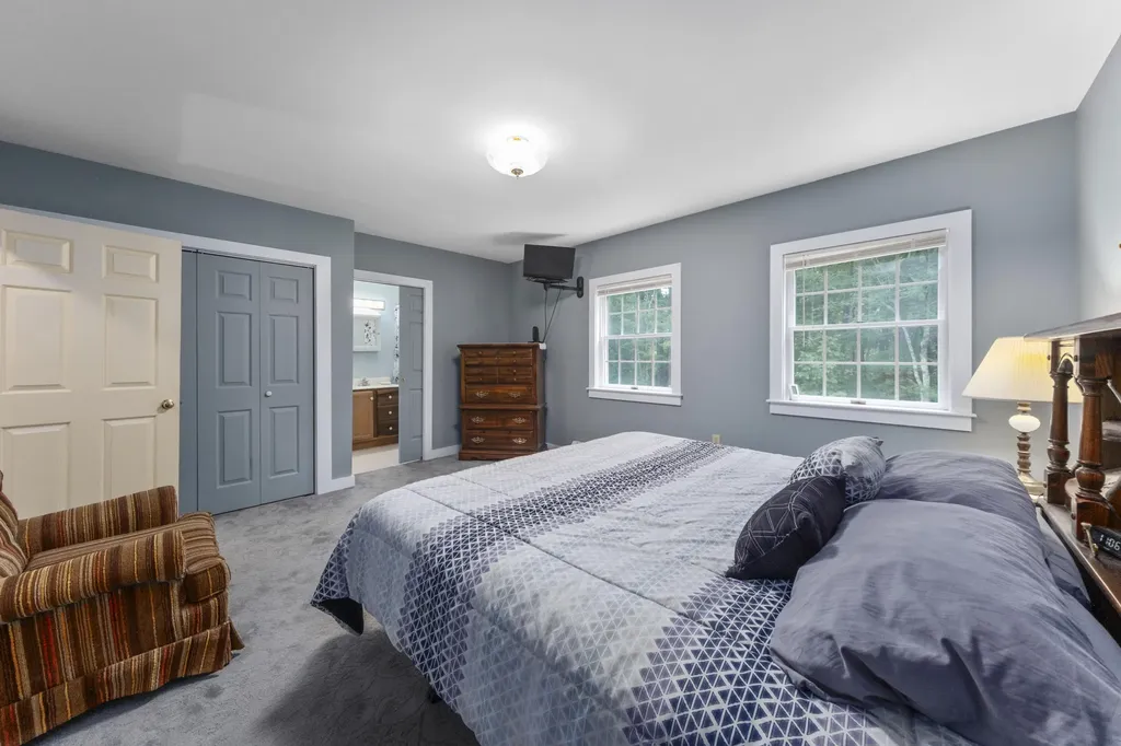27 Pleasant Ridge Drive Camden ME 04843