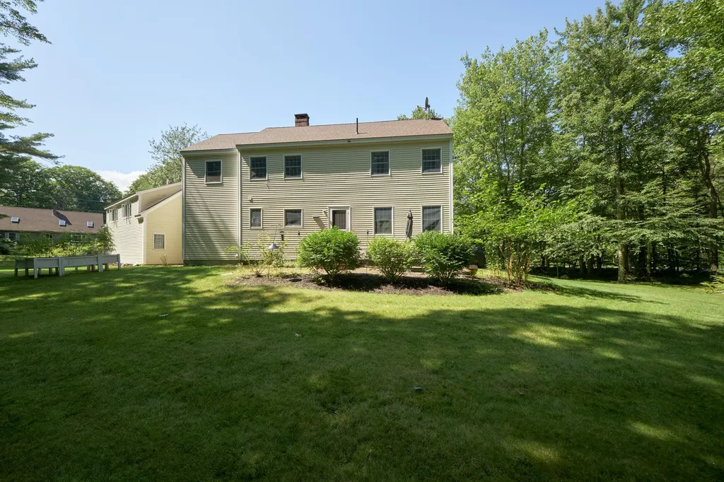 27 Pleasant Ridge Drive Camden ME 04843