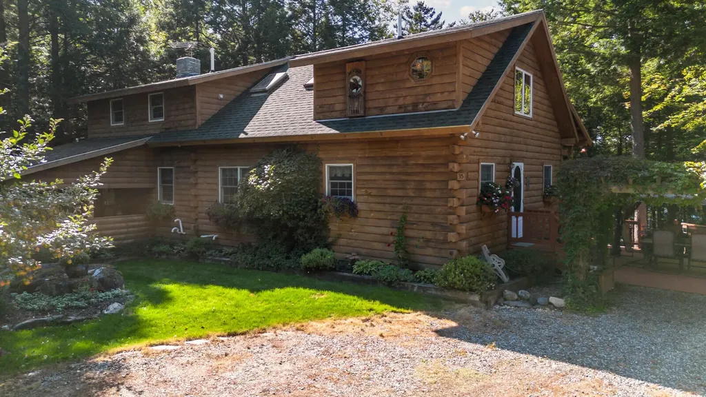 315 Shore Road Fayette ME 04349