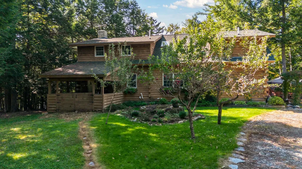 315 Shore Road Fayette ME 04349