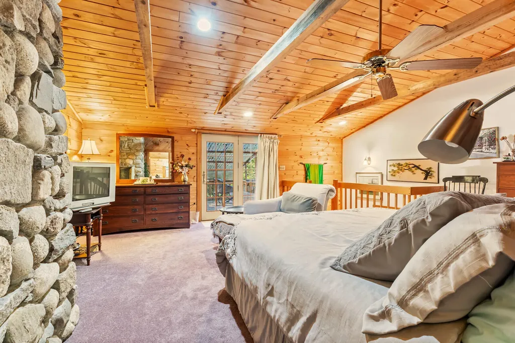 315 Shore Road Fayette ME 04349