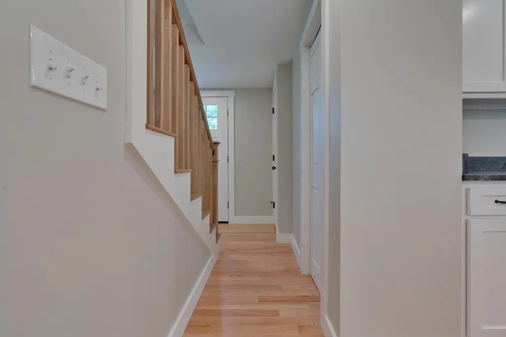 13 Governor Hill Road Eliot ME 03903