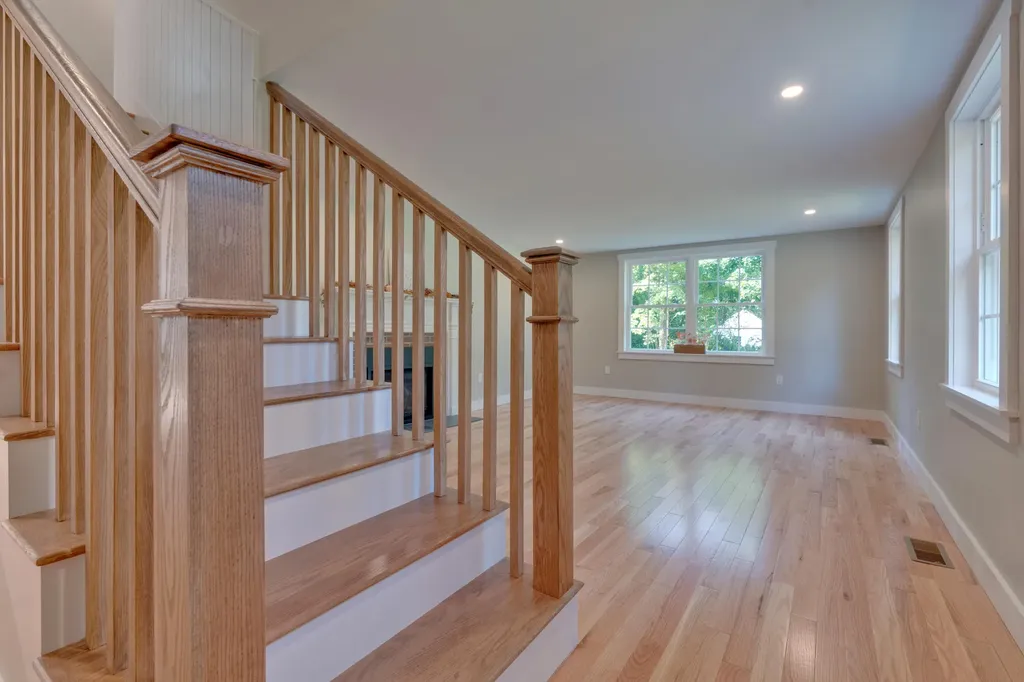 13 Governor Hill Road Eliot ME 03903
