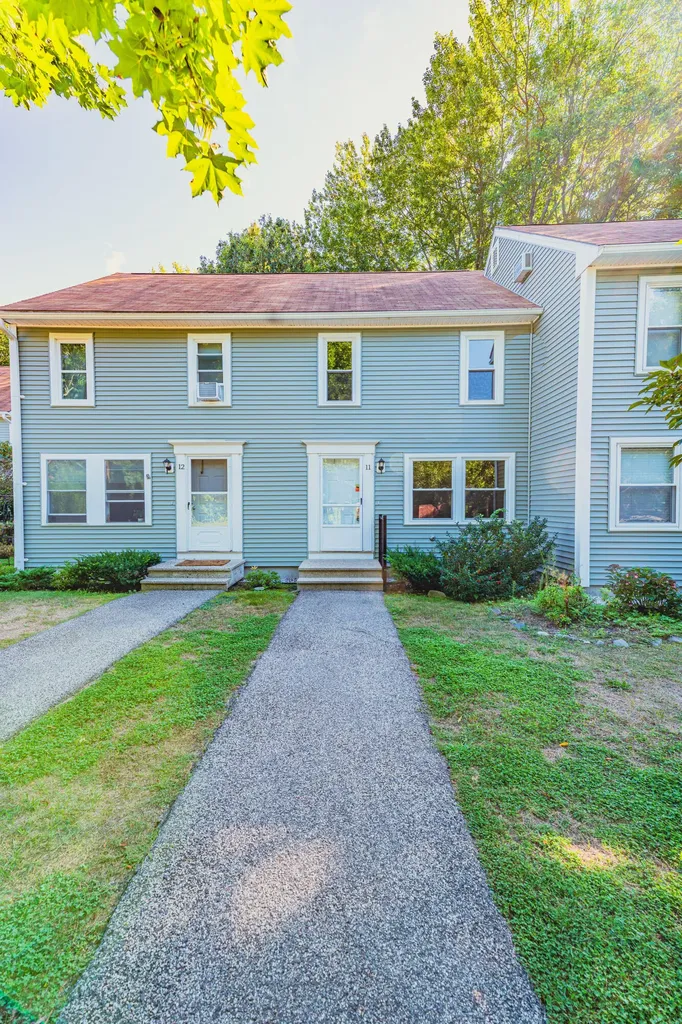 60 Brown Street Kennebunk ME 04043