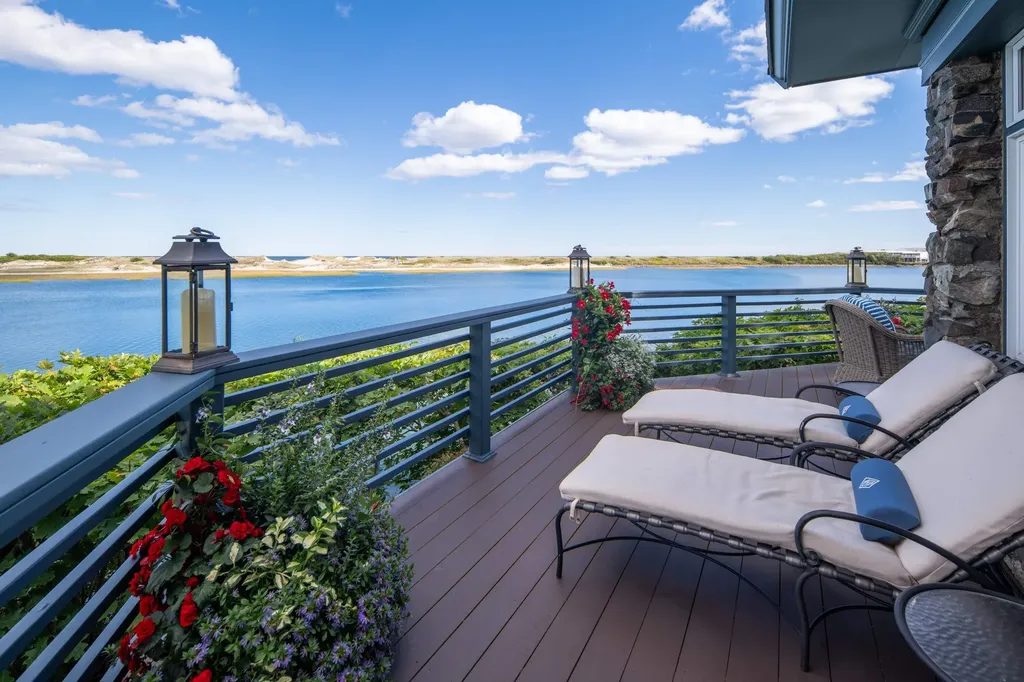 24 Fieldstone Lane Ogunquit ME 03907