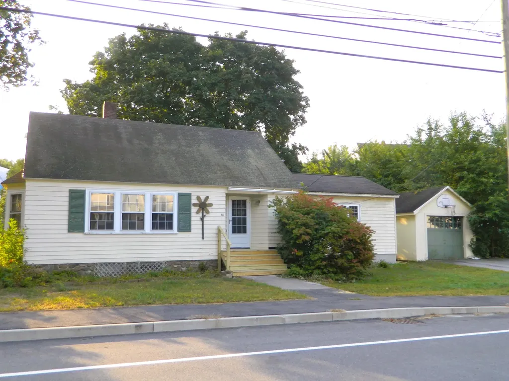30 Twombley Road Sanford ME 04073