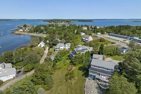 8 Enigma Lane Harpswell ME 04079