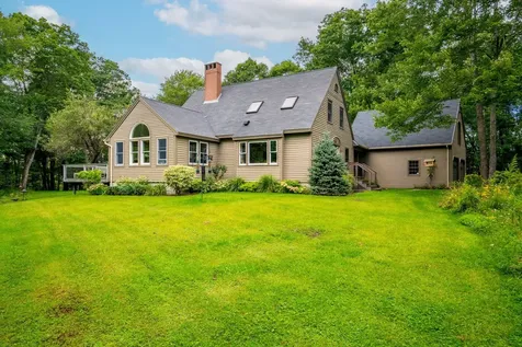 4 Bishop Farm Road Freeport ME 04032