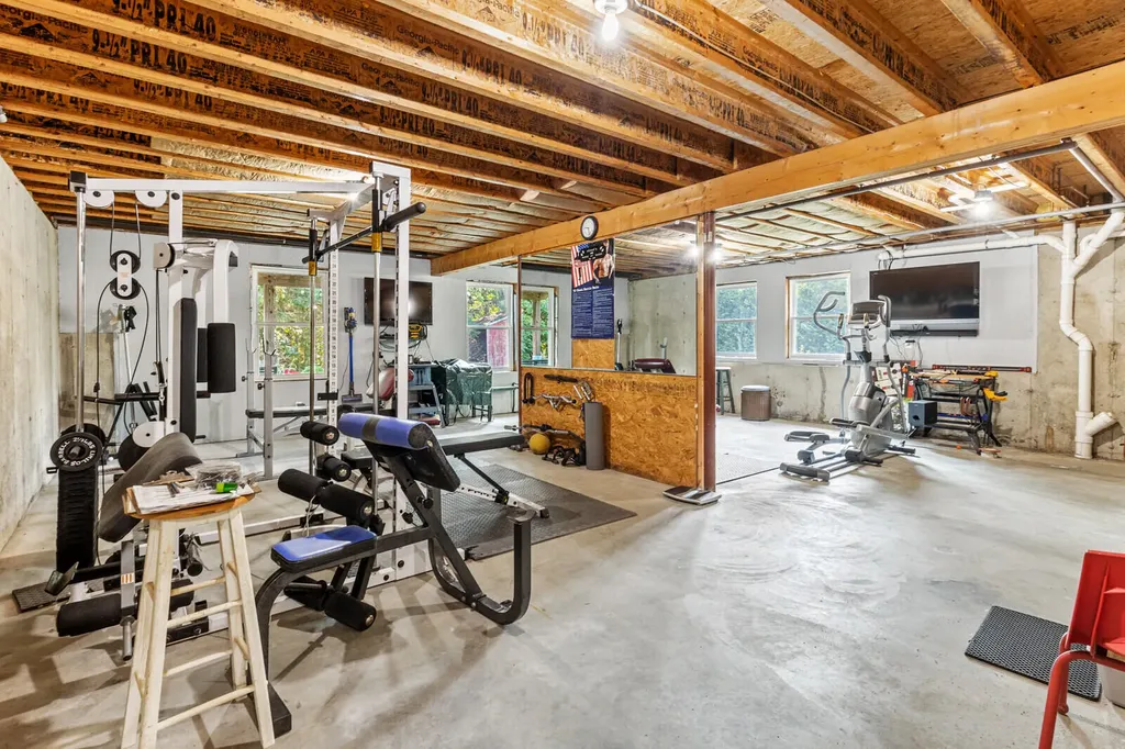 36 Forest Park Waterville ME 04901