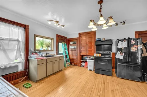 739 Union Street Bangor ME 04401