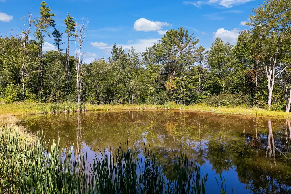 527 Willow Lane Wiscasset ME 04578