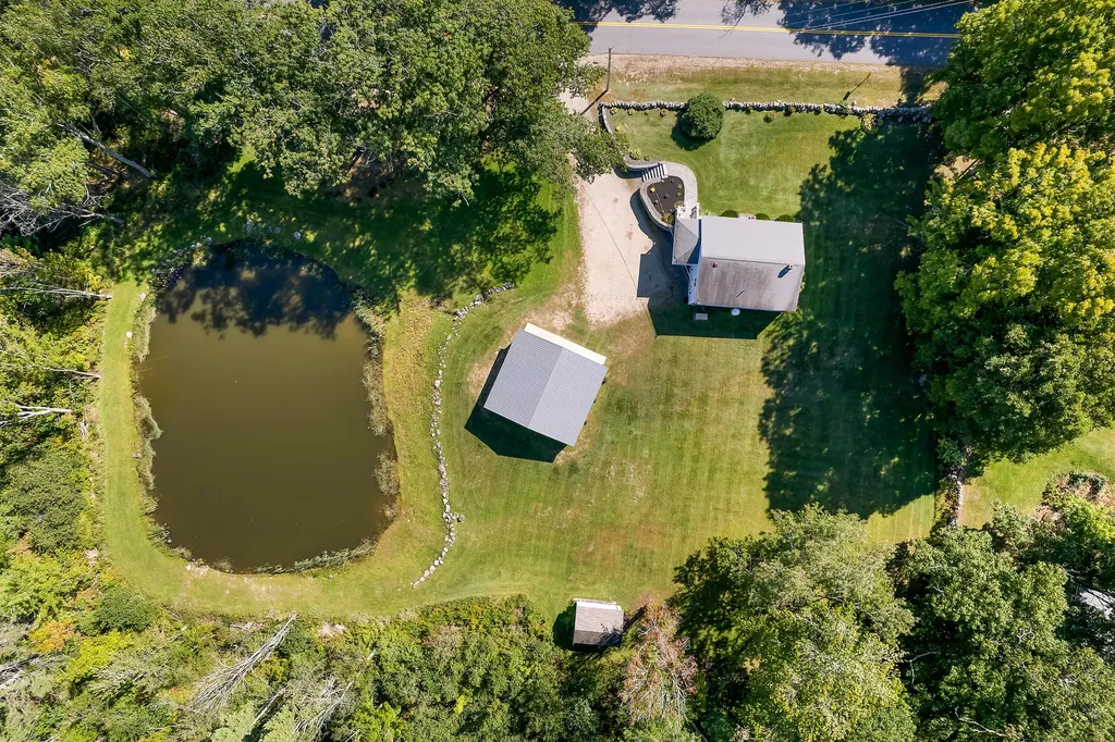 527 Willow Lane Wiscasset ME 04578