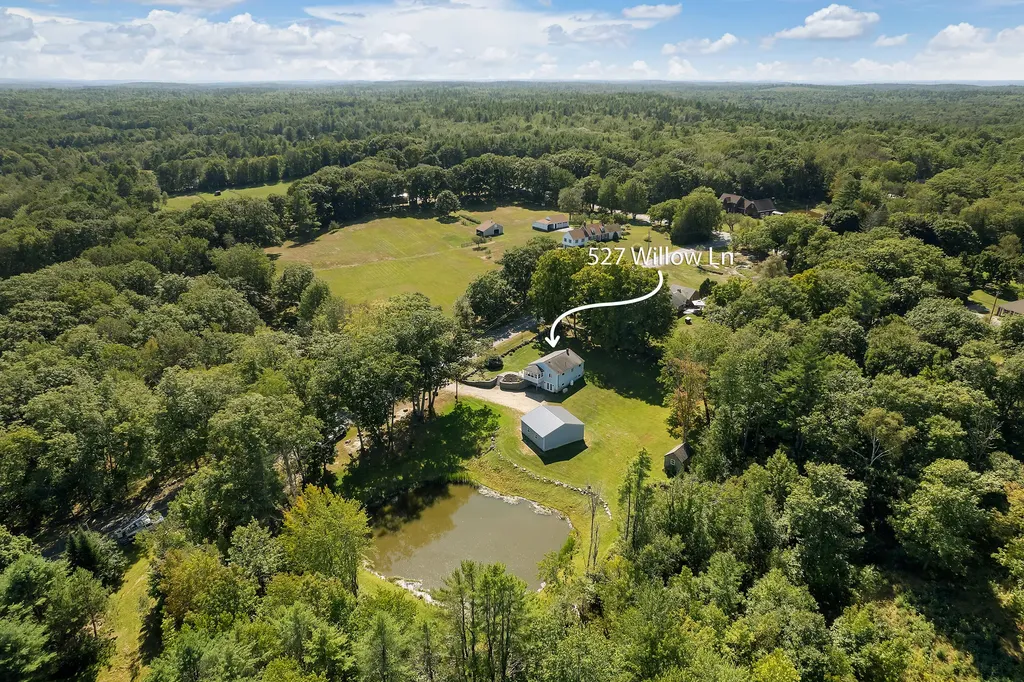 527 Willow Lane Wiscasset ME 04578