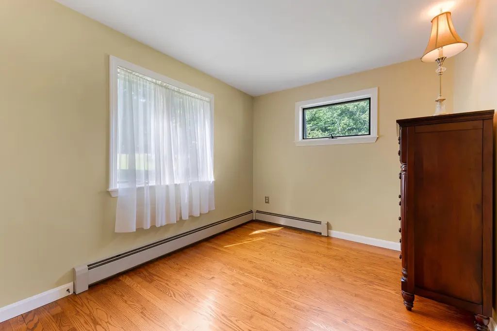 527 Willow Lane Wiscasset ME 04578