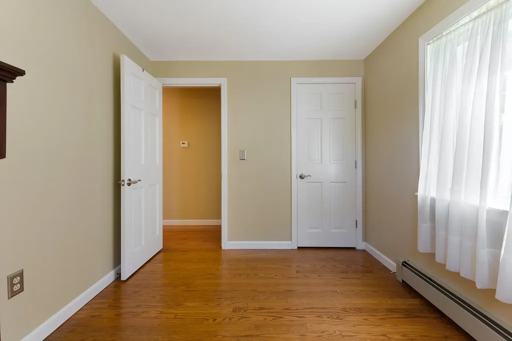 527 Willow Lane Wiscasset ME 04578