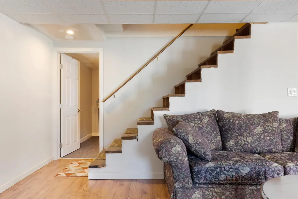 527 Willow Lane Wiscasset ME 04578