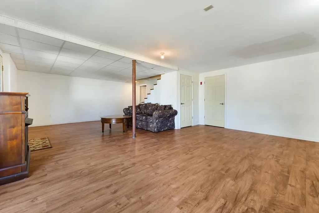 527 Willow Lane Wiscasset ME 04578
