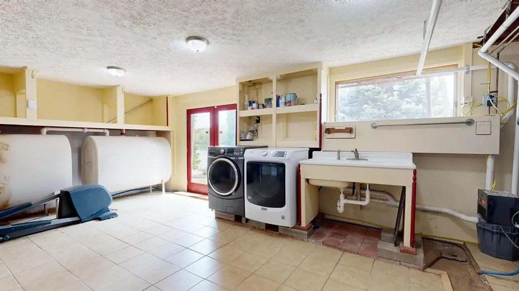 84 Cobbossee Avenue Gardiner ME 04345