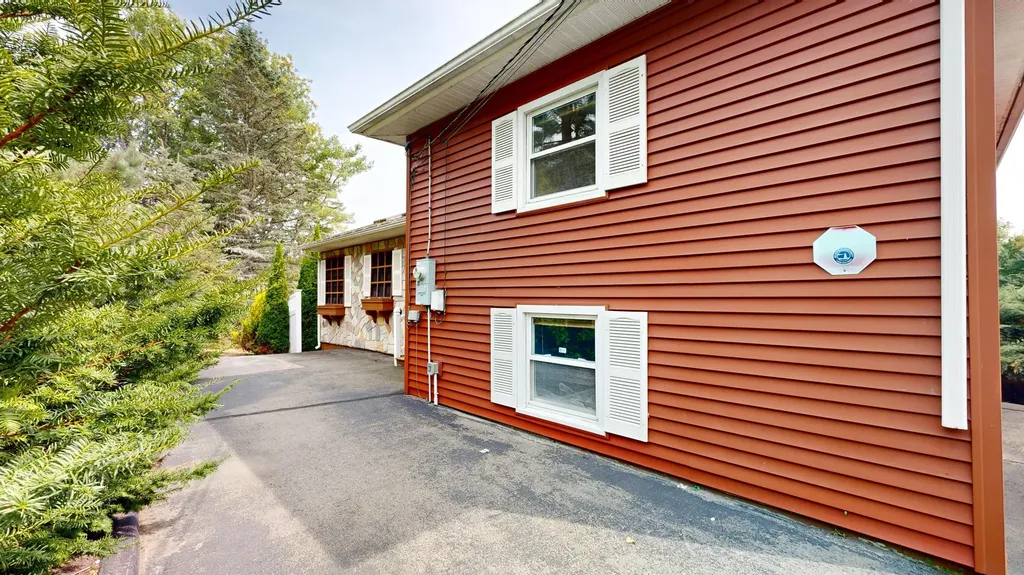 84 Cobbossee Avenue Gardiner ME 04345