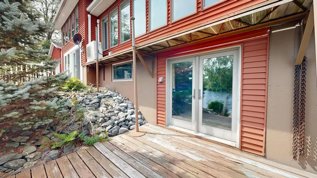 84 Cobbossee Avenue Gardiner ME 04345