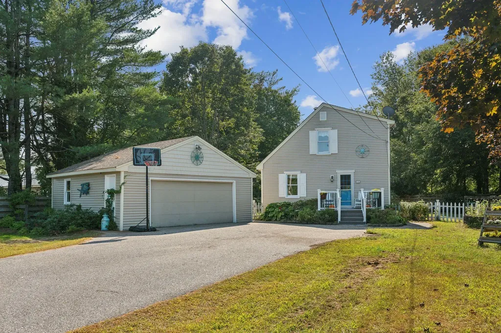 45 Webster Road Freeport ME 04032
