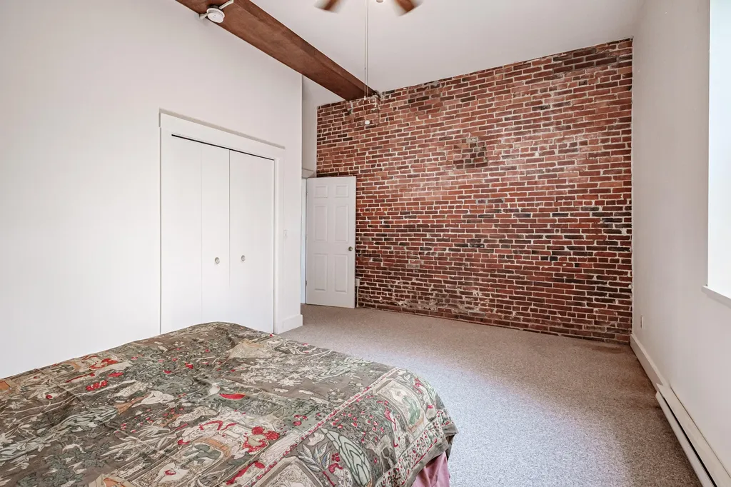 34 Lafayette Street Portland ME 04101