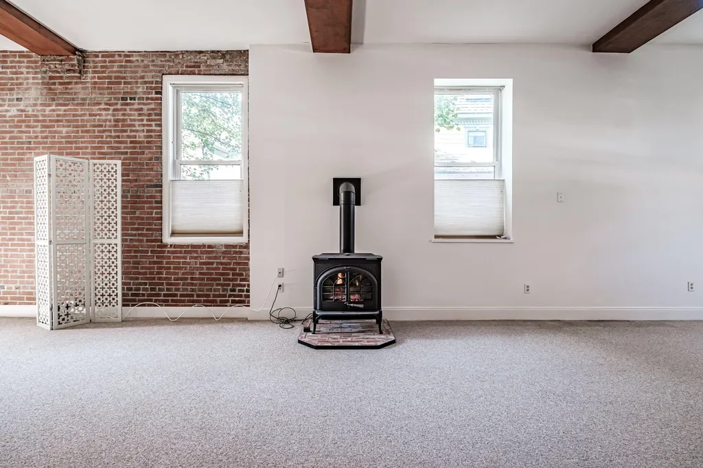 34 Lafayette Street Portland ME 04101