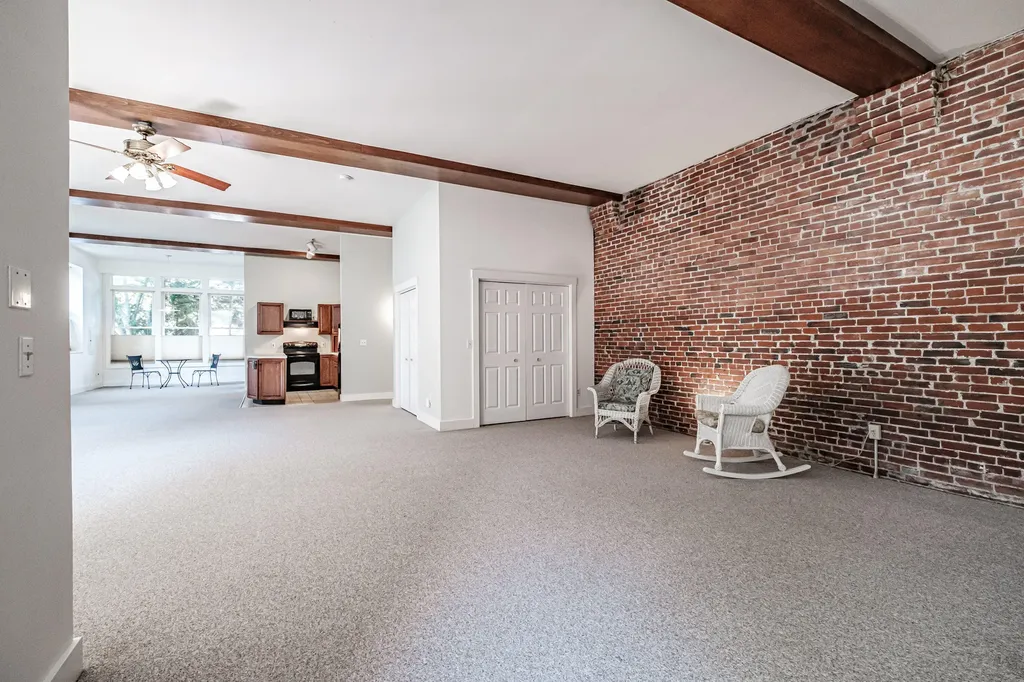 34 Lafayette Street Portland ME 04101